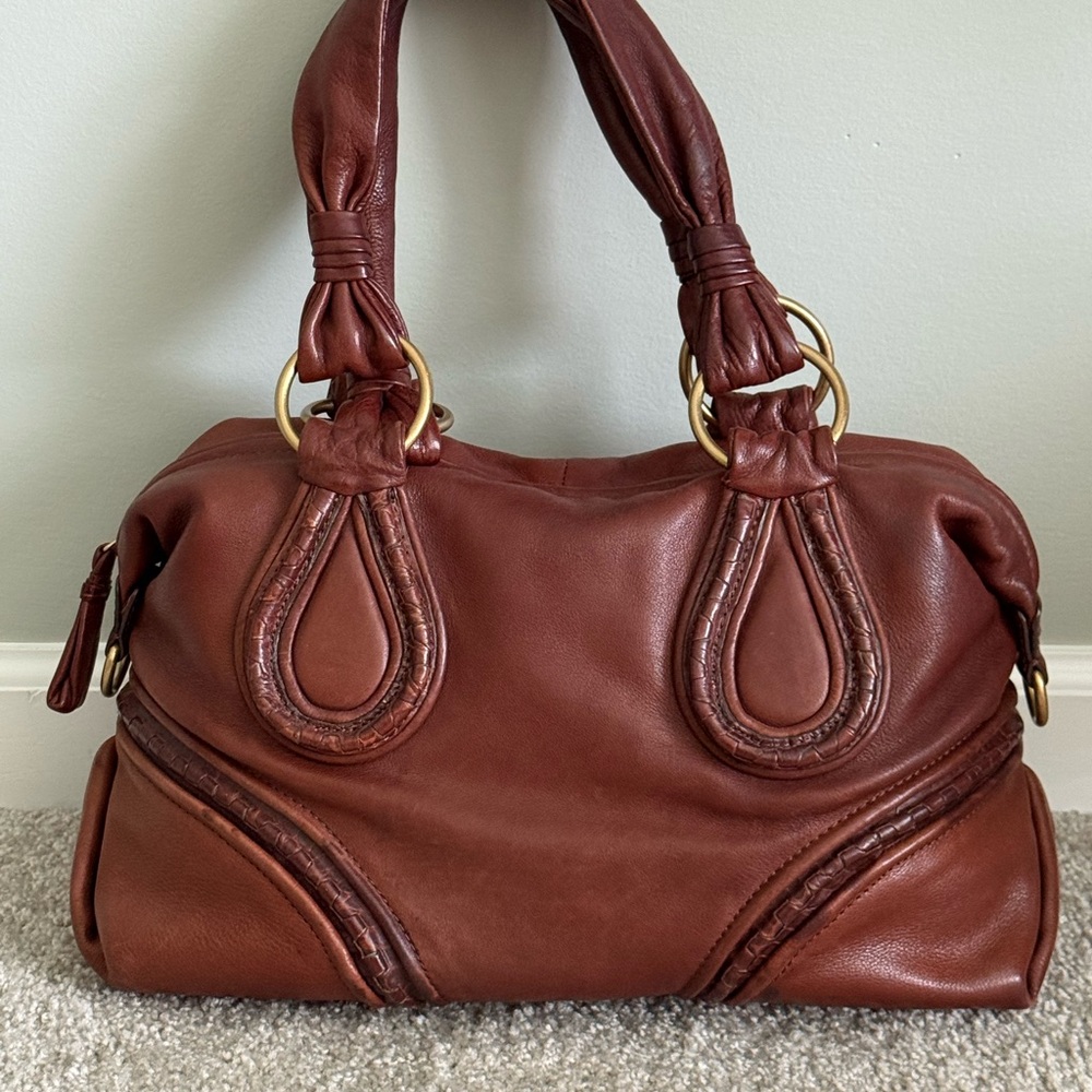 Elegant Brown Leather Handbag